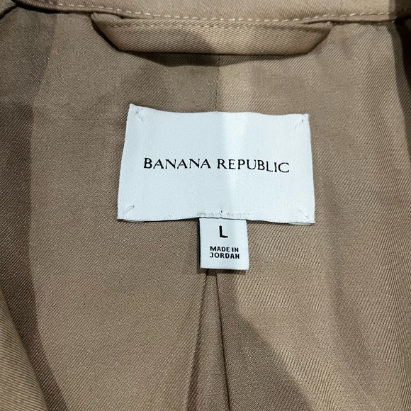NWOT Banana Republic Waist Length Trench Coat, Women's L Tan Belted Raincoat - Picture 6 of 10
